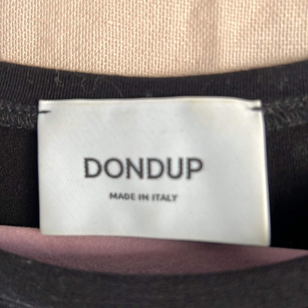 Black t-shirt - Picture 3 of 4